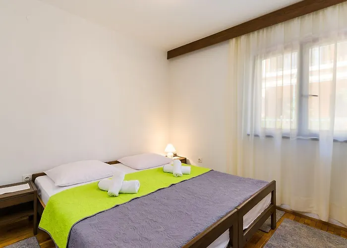 Charmantes Mit Meerblick, Privatparkplatz, Grillplatz, Wifi, Klima